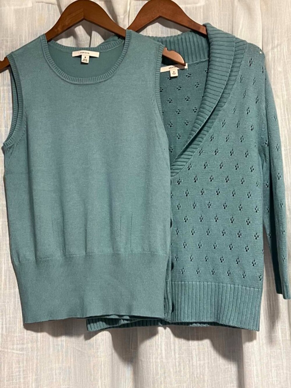 Merona 2 Piece Set Sleeveless sweater with Matching Cardigan Seafoam